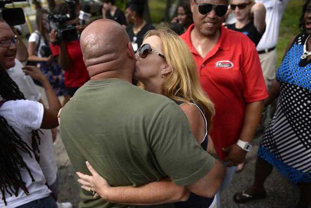 Casino Boat Stuck Werm 1