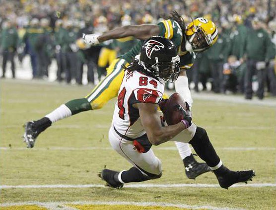 Falcons Packers Footb Heal 1