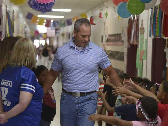 W 052716 LCES HARALSON 03