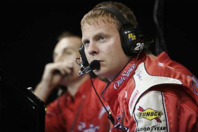 NASCAR KyBusch Crew C Heal