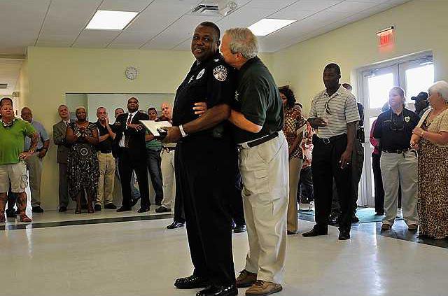 091511 HOLLOWAY RETIREMENT 01 web