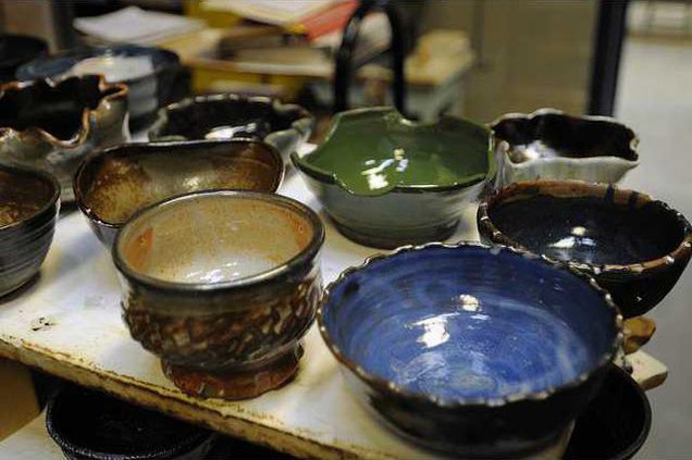 101313 EMPTY BOWL 08
