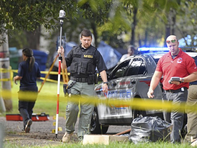 2 Mississippi officers die in shooting - Statesboro Herald
