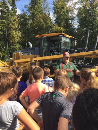 field trip pic - Public Works.jpg