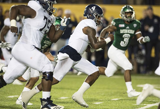 Camellia Bowl champs! Georgia Southern 23, Eastern Michigan 21 ...