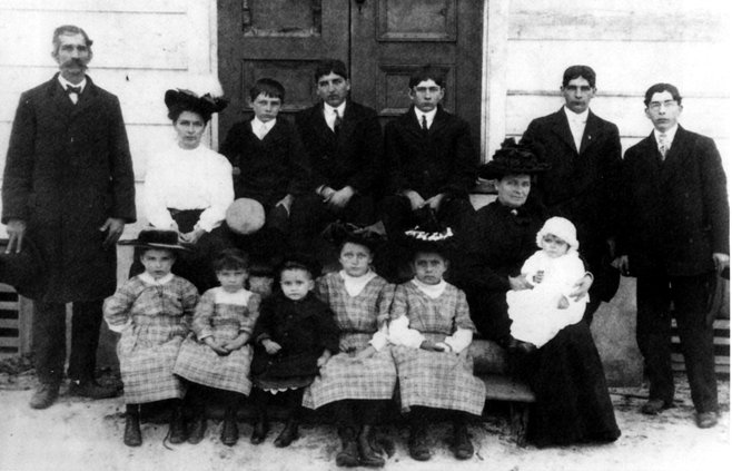 Ech 1-30-19 Joshua Horace Hinely Fam.jpg
