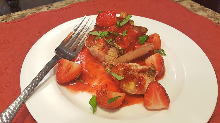 W GrilledChickenwithStrawberryBasilSauce.jpg