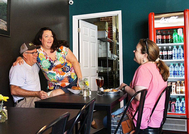 ‘Cake’ now a bistro, too Statesboro Herald