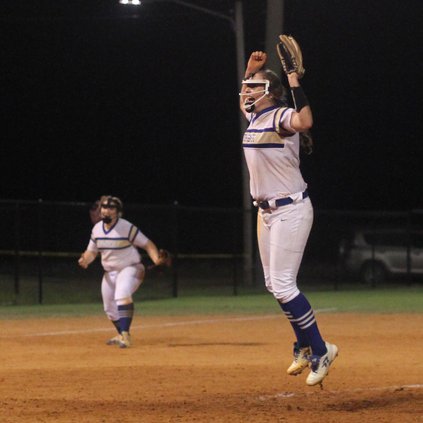 SEB sweeps their way into state second round