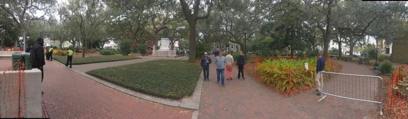 Chippewa Square was eerily empty of people at the very height of the parade.