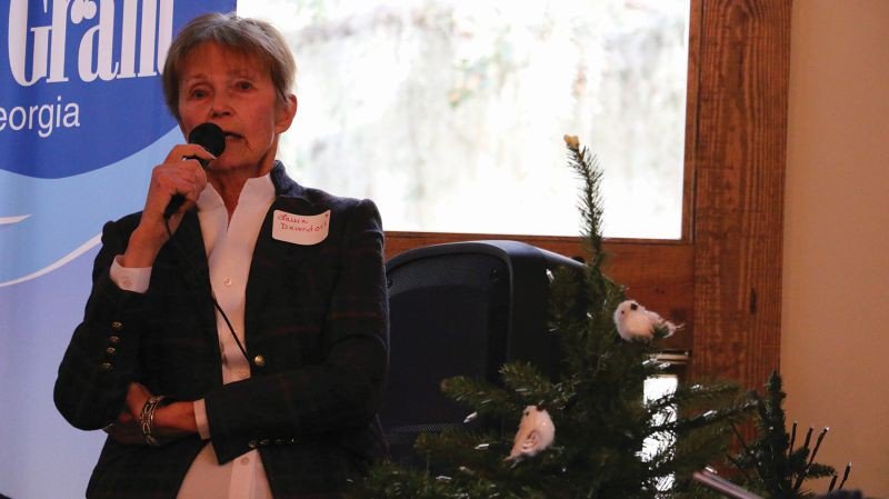 Laura Devendorf speaks on behalf of conservation of Springfield Plantation.