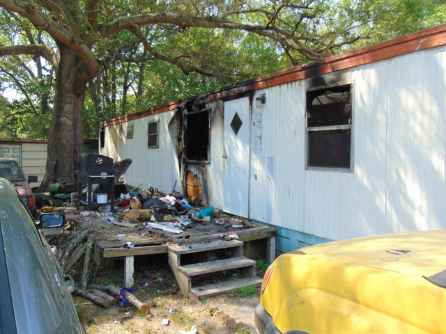 Whitesville couple displaced by Statesboro's latest fire - Vimarsana News
