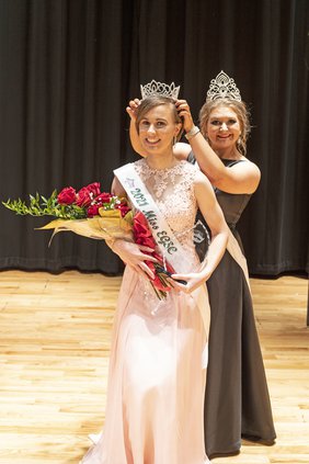 cerpovicz crowned