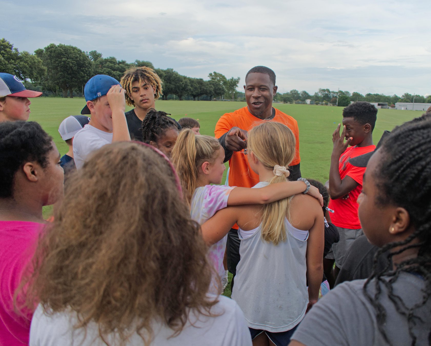 GS legend Adrian Peterson brings free training to youth Statesboro Herald