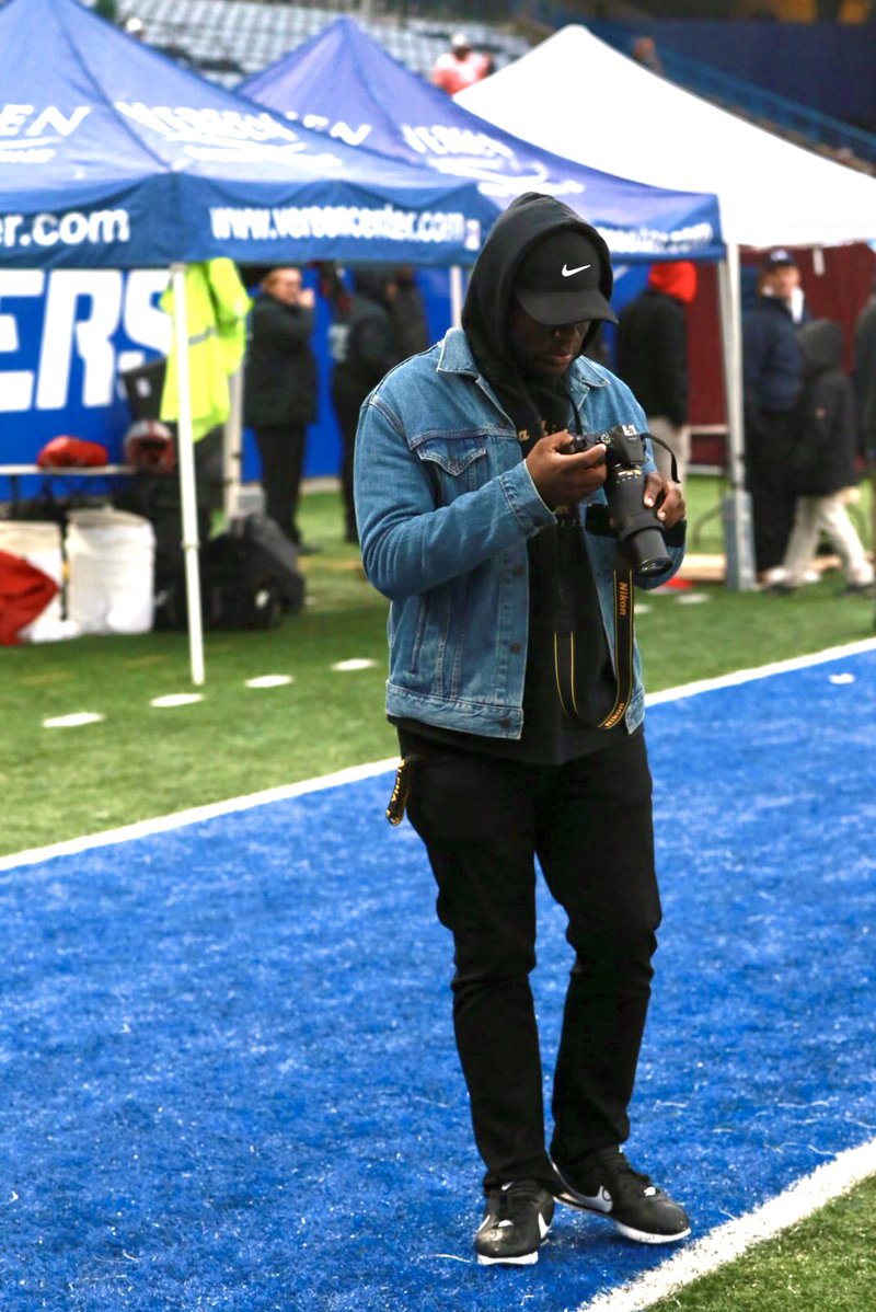 Thomas sideline