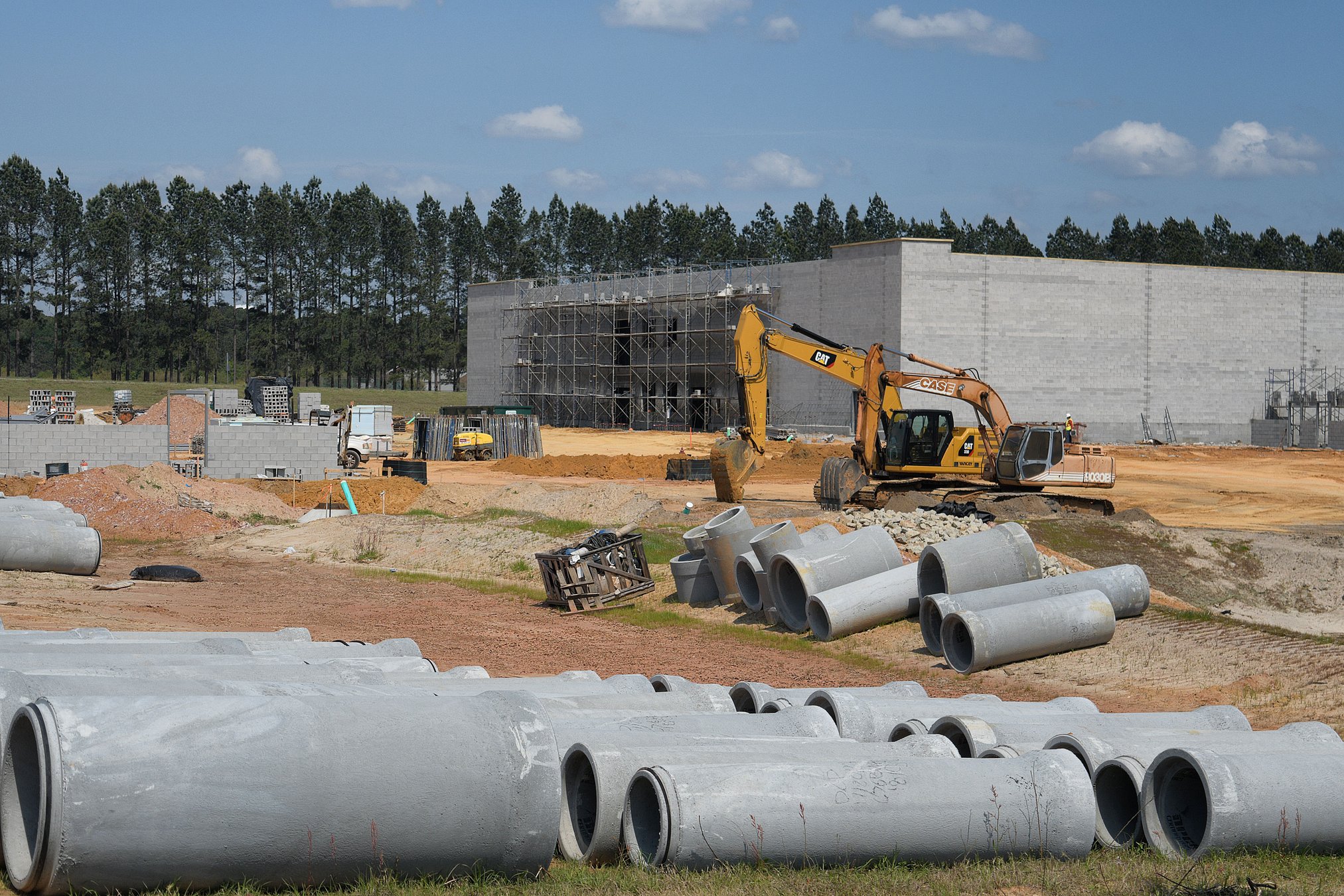 Publix shopping center taking shape for possible fall opening Statesboro Herald
