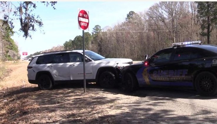 Suspect leads Liberty deputies on chase into Bryan County