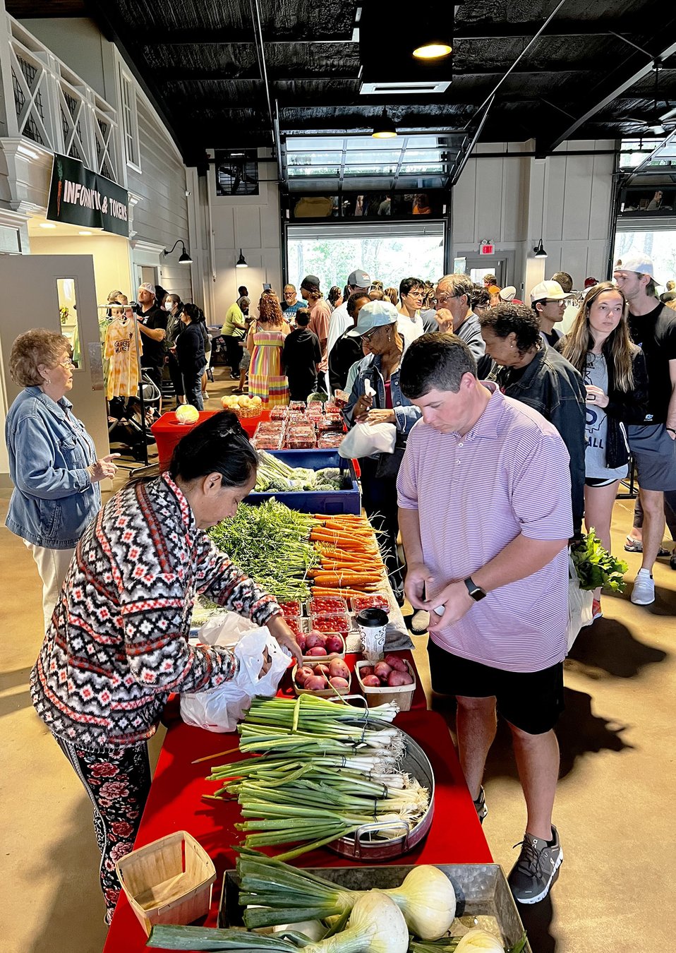 A huge opening day for the Statesboro Farmers Market Statesboro Herald