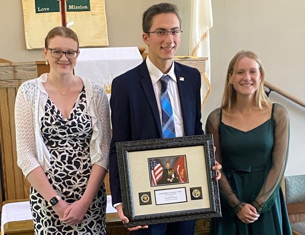 Freeman scholarships awarded - Bryan County News - Vimarsana News