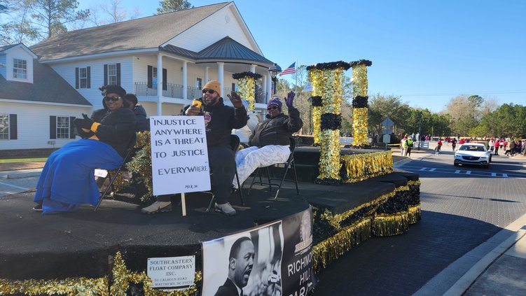 rh mlk parade float 1