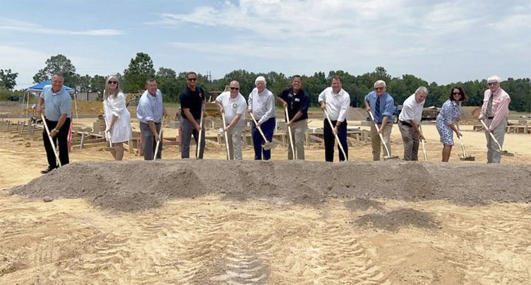 A groundbreaking for the new Franklin Collision Center, which will be built behind the Franklin Chevrolet Buick GMC dealership on Northside Drive, was held Monday.