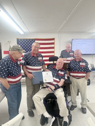 Bruce Oliver honored by VFW Post 7764 - The Journal Sentinel