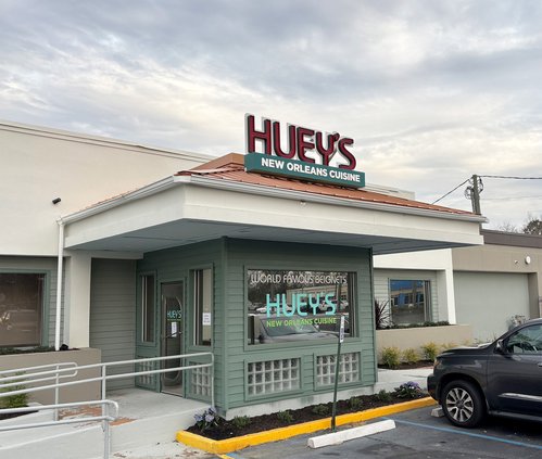 After a complete remodel, Huey’s will bring its New Orleans-flavored cuisine from River St. in Savannah to South Main St. in Statesboro with the restaurant’s grand opening at 4 p.m. Friday.