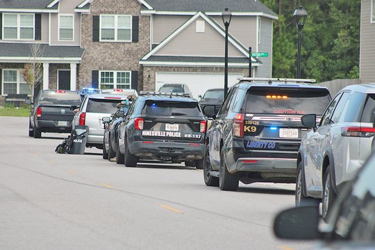 Friday standoff in Flemington ends with man's death