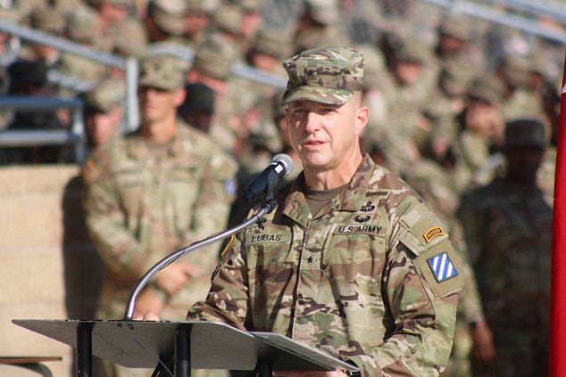 Lubas assumes command of the 3rd ID