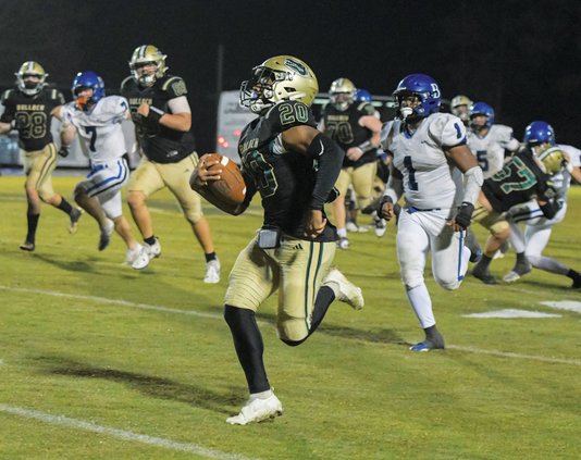 111524_BA_FOOTBALL_09 w.jpg