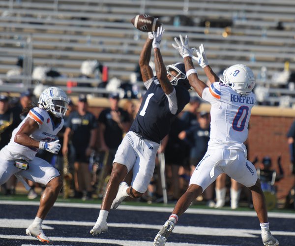 083124_GS_FOOTBALL_03 w.jpg