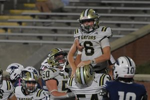 081625_BA_PORTAL_FOOTBALL_01.jpg