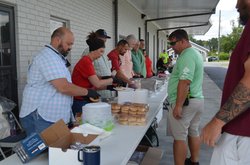 9/11 lunch photo