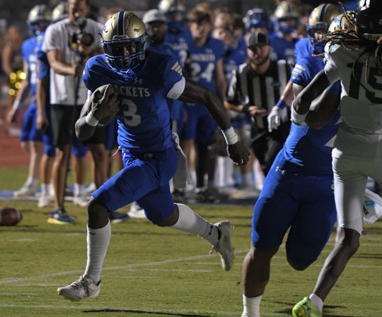 Southeast Bulloch pounds Windsor Forest 50-15