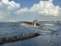 Cruise shot