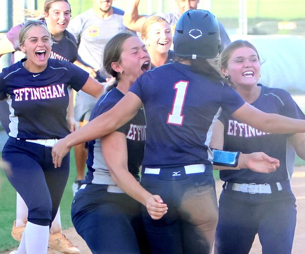 South vs. Rebels softball