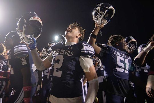 Statesboro knocks off No. 10 Brunswick in an upset at Womack Field, 28-21