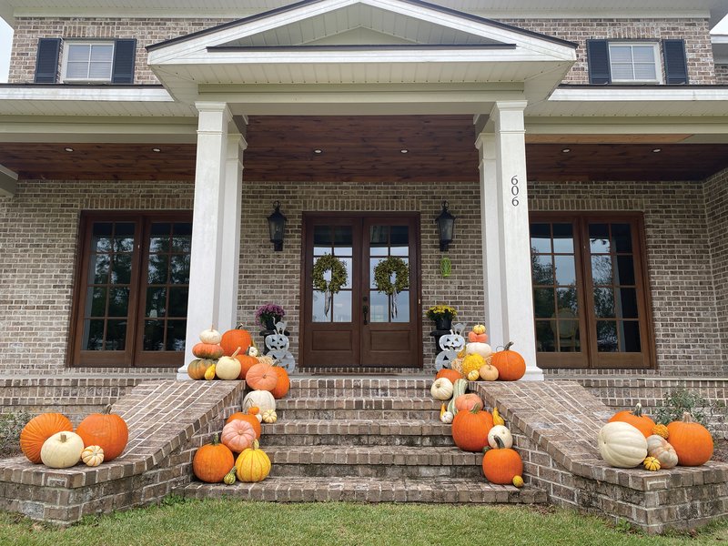 Southern Porchside Pumpkins