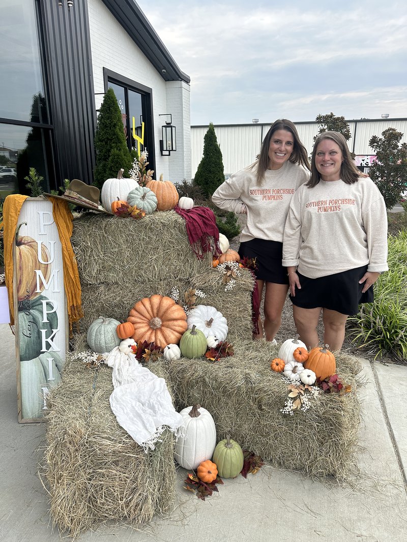 Southern Porchside Pumpkins