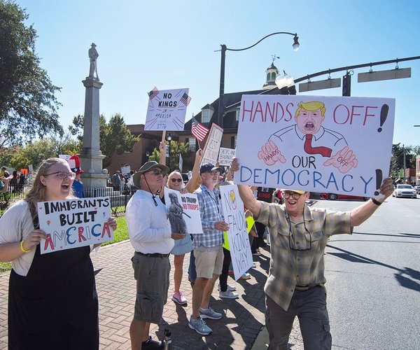 'No Kings' rally