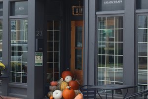 Southern Porchside Pumpkins