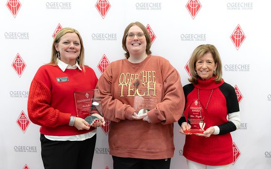 OTC honors top faculty, staff during awards gala