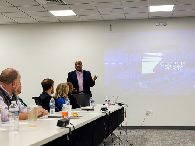 Forum focuses on economic outlook and tax environment