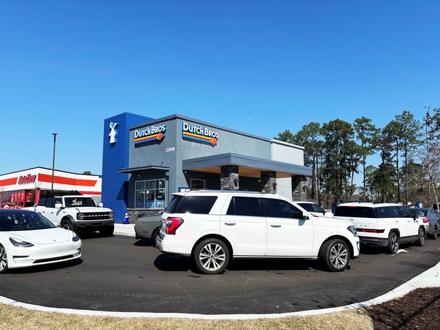 Coffee lovers flocking to Dutch Bros.