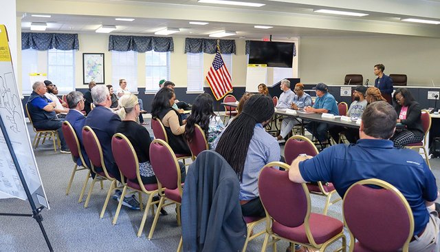 Meeting aims to help small business owners