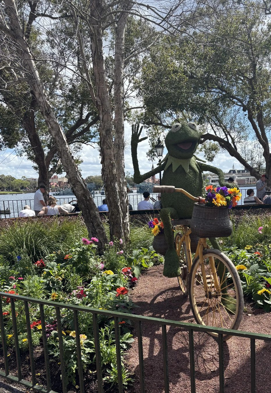 Guest column: Travel recs: Disney’s EPCOT - Bryan County News