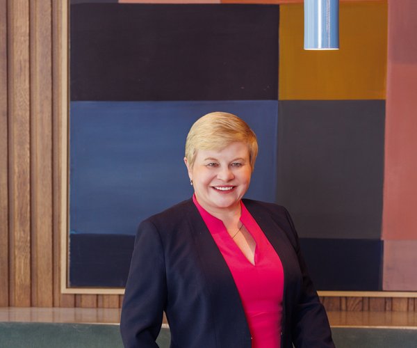 Lesley Francis latest