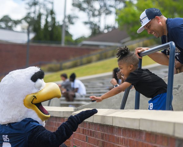 Eagles wrap up spring football with annual Blue-White game