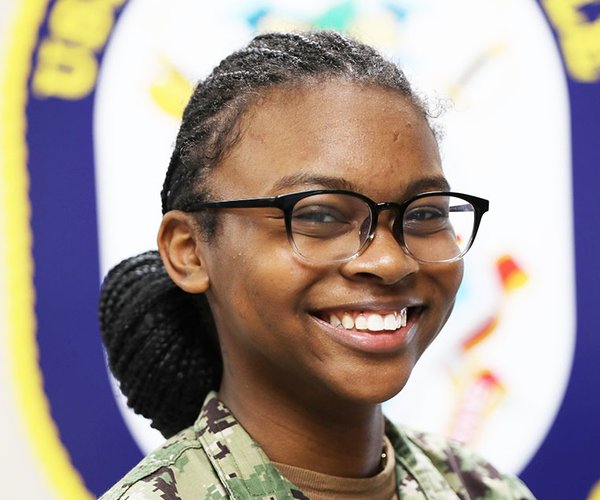 Crawford Tazayiaha.jpg