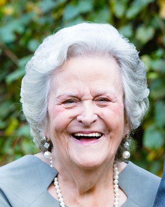 Mrs. Margaret Helen Stalcup